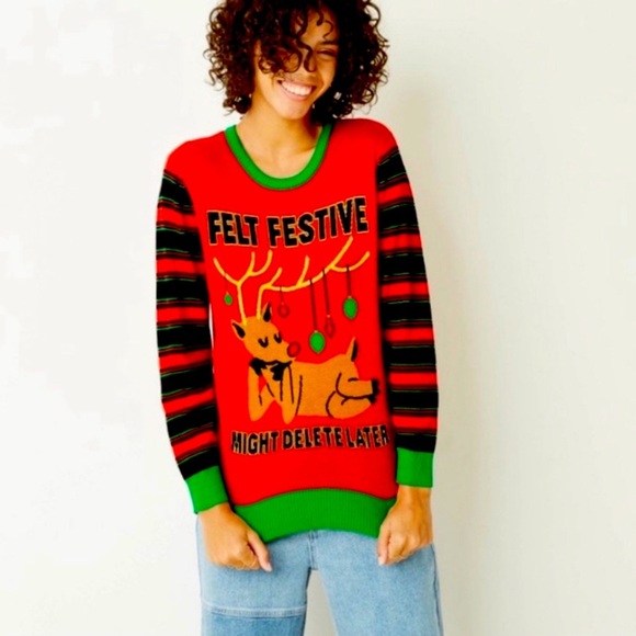 MIGHTY FINE WOMENS REINDEER GRAPHIC SWEATER - RED MULTI SIZES (NEW) - Picture 1 of 2